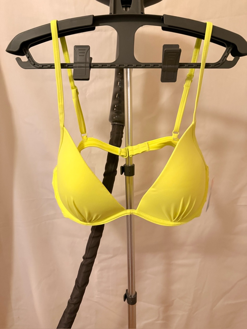 NWT Ardene Size XL Yellow Triangle Bikini Top